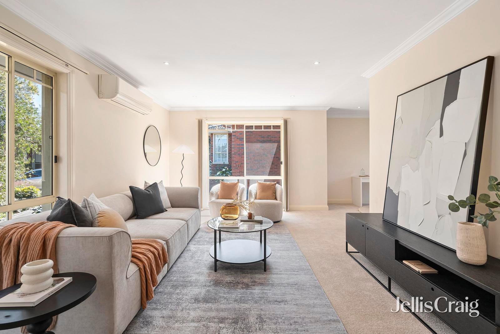 2/32 Lena Grove, Ringwood image 2