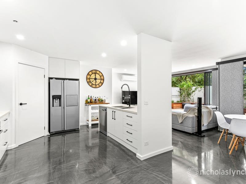 Property Gallery Thumbnail 2