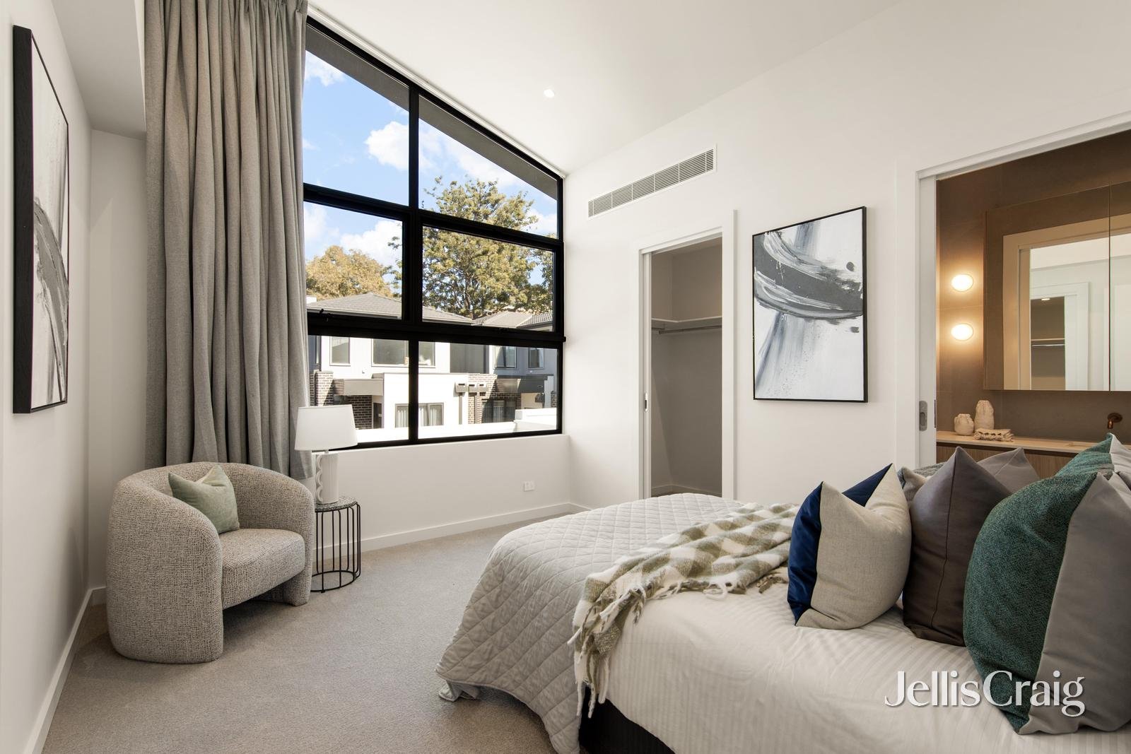 2/32 Relowe Crescent, Balwyn image 11
