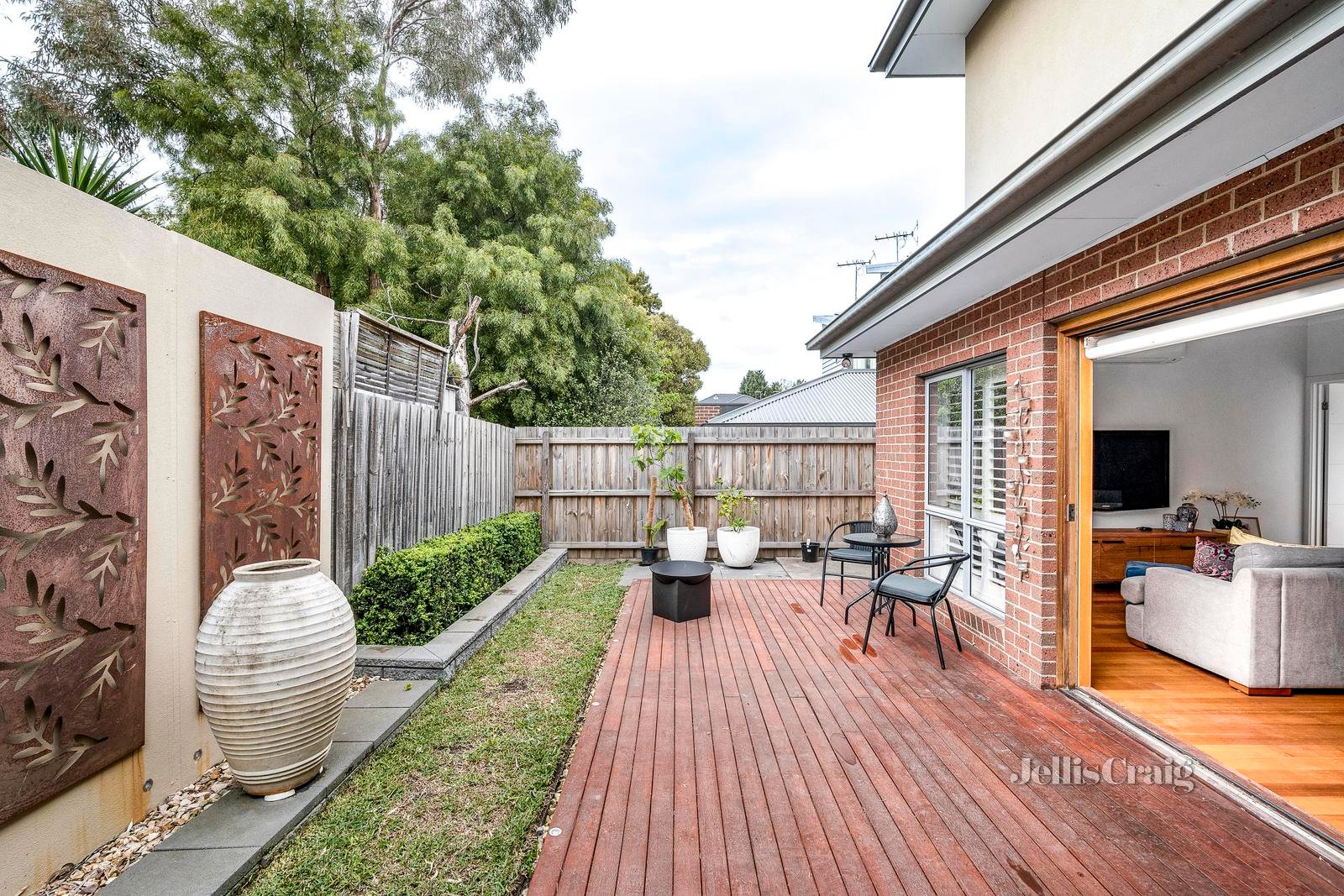 2/32 Shelley Street, Heidelberg Heights image 9