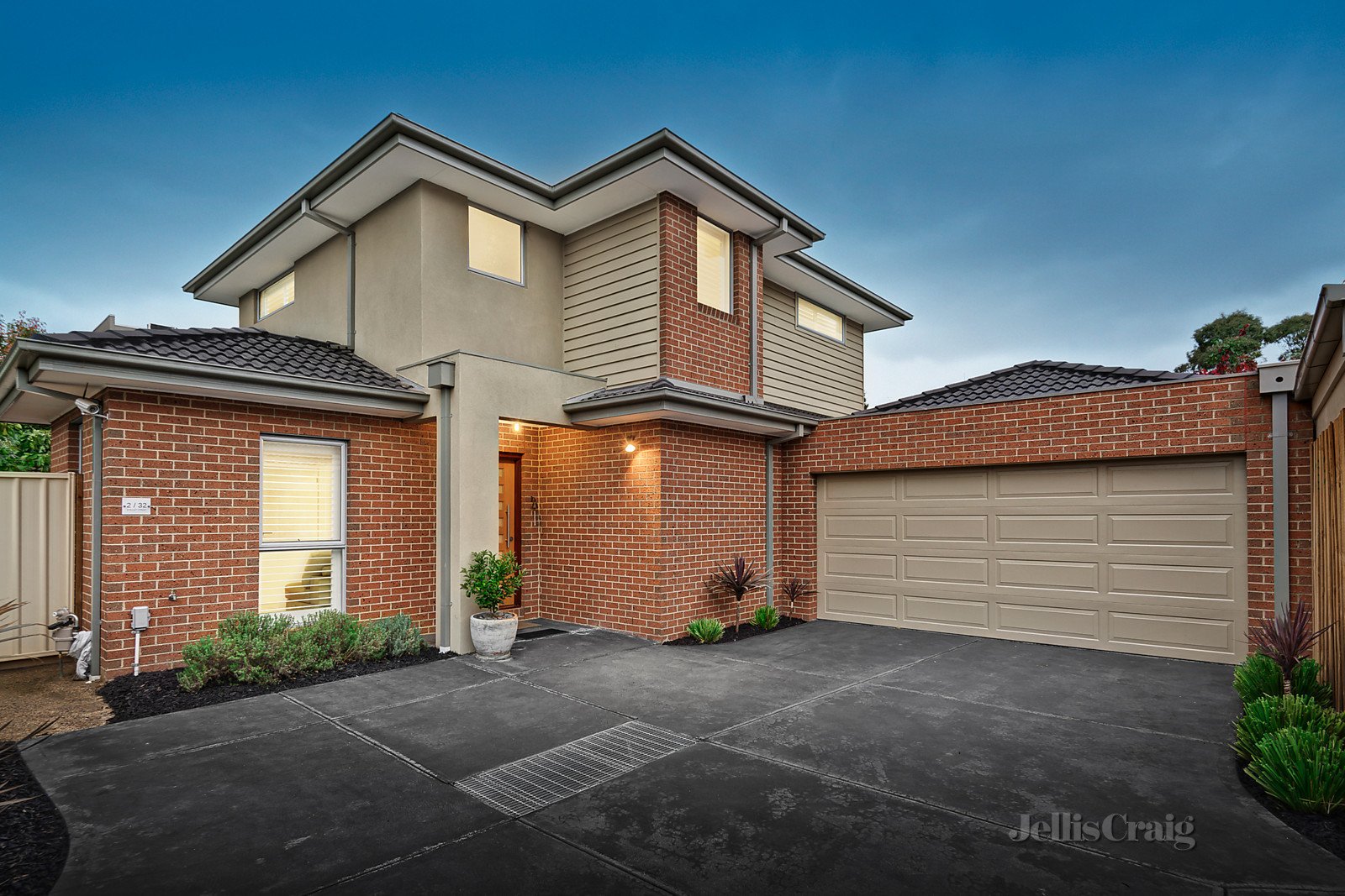 2/32 Shelley Street, Heidelberg Heights image 1