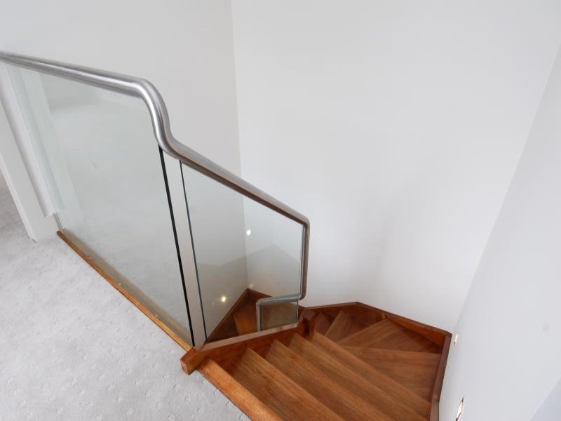 2/32 Upper Skene Street, Newtown image 10