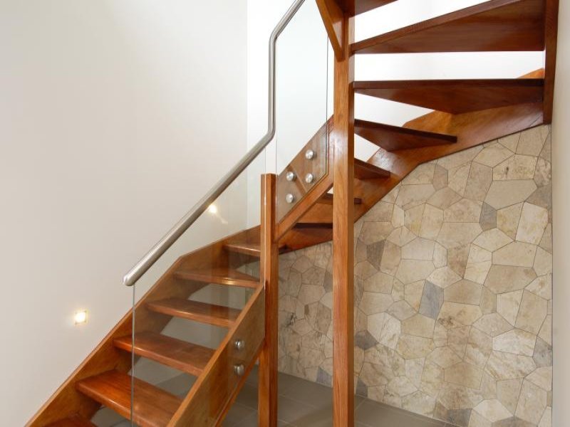 2/32 Upper Skene Street, Newtown image 11