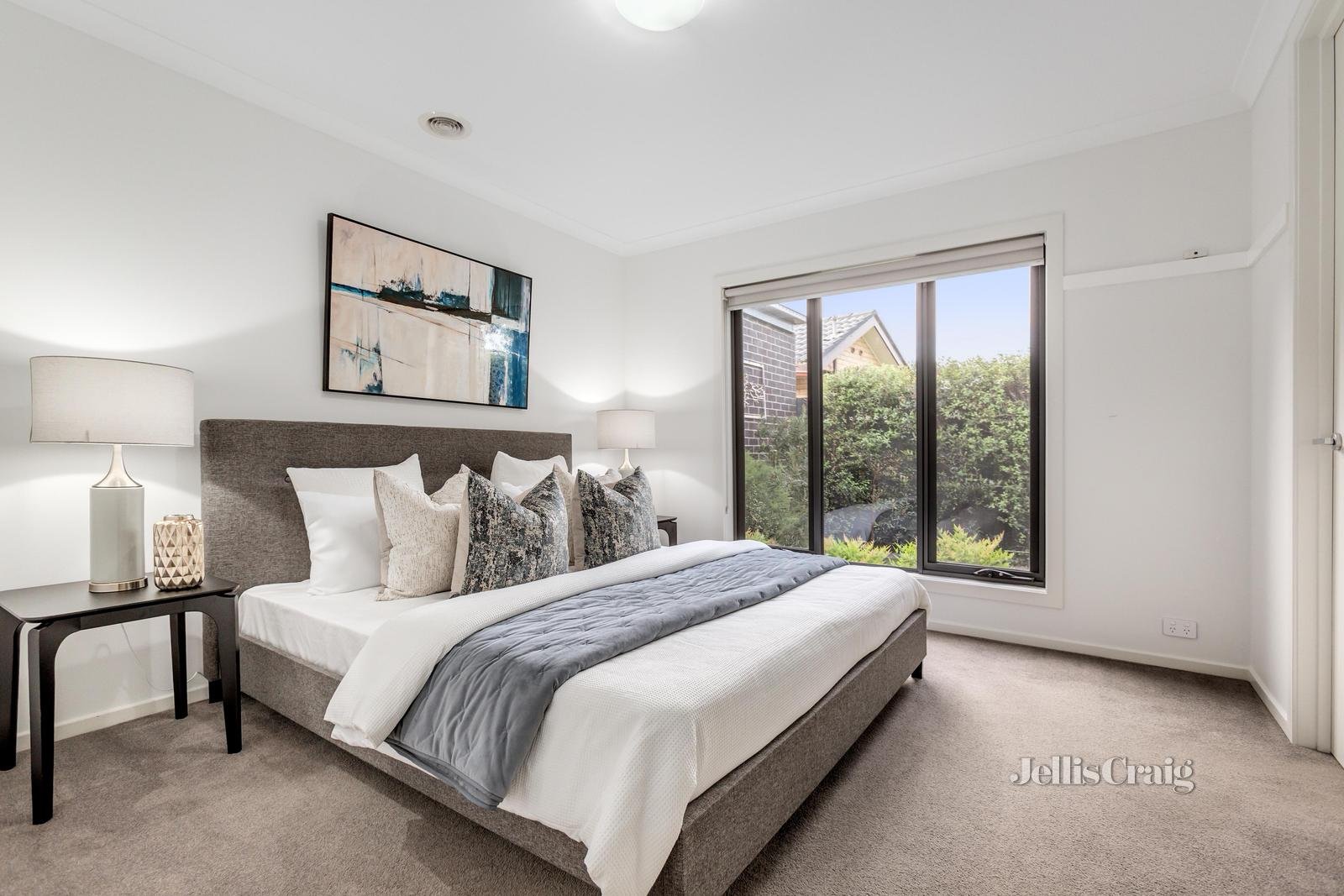 2/32 Westerfield Drive, Notting Hill image 7