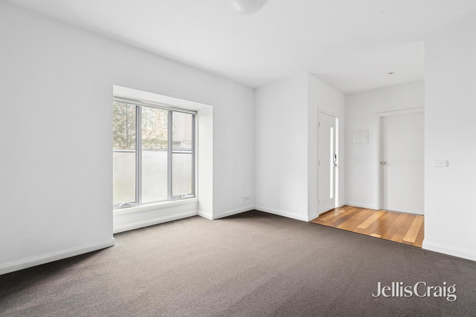 2/320 Maroondah Highway, Ringwood image 5