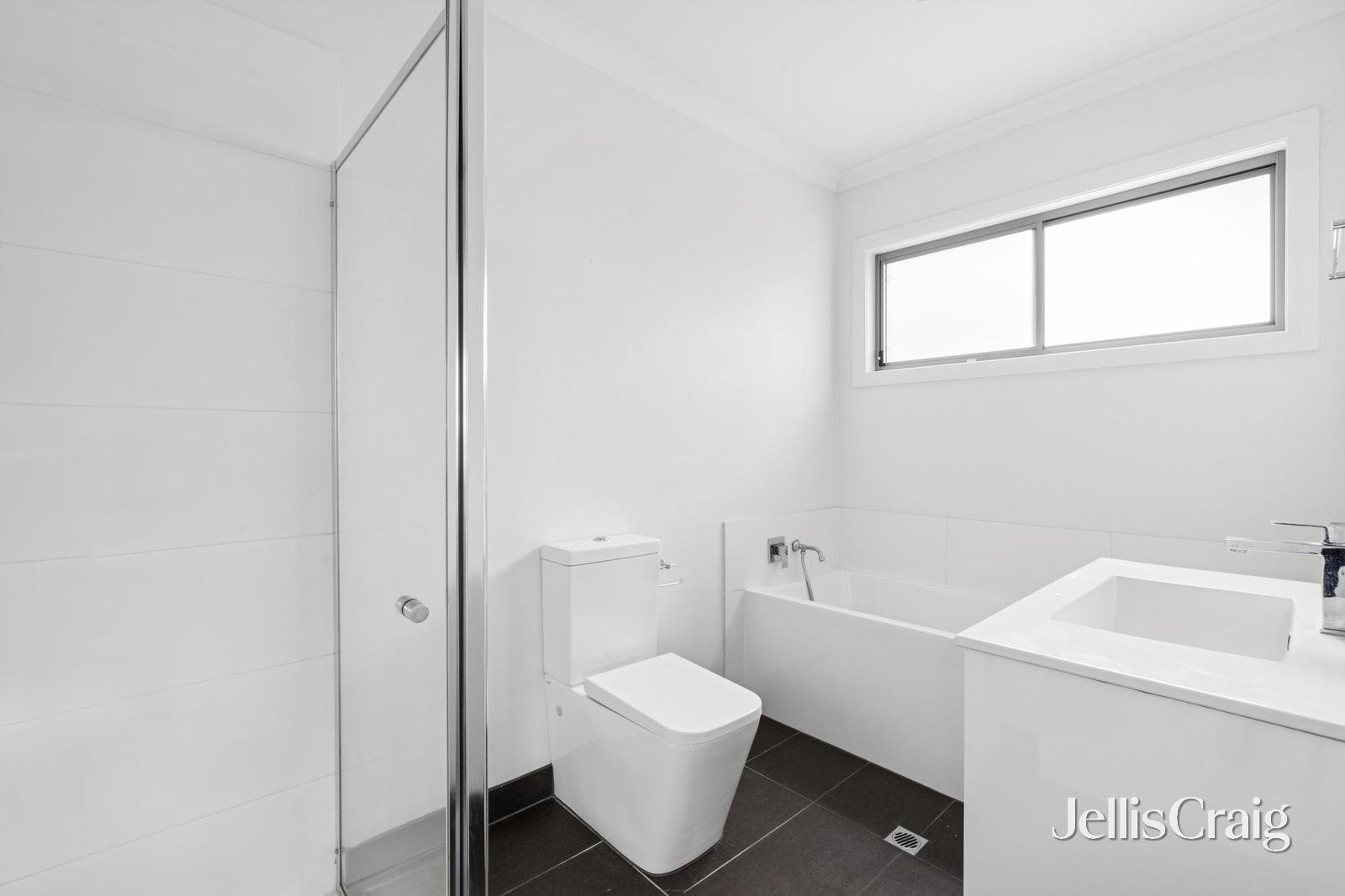2/320 Maroondah Highway, Ringwood image 9