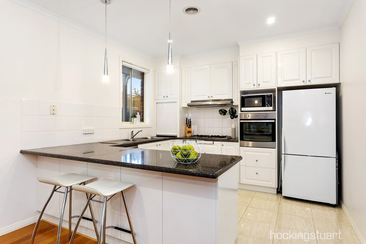 2/322 Balwyn Road, Balwyn North image 5