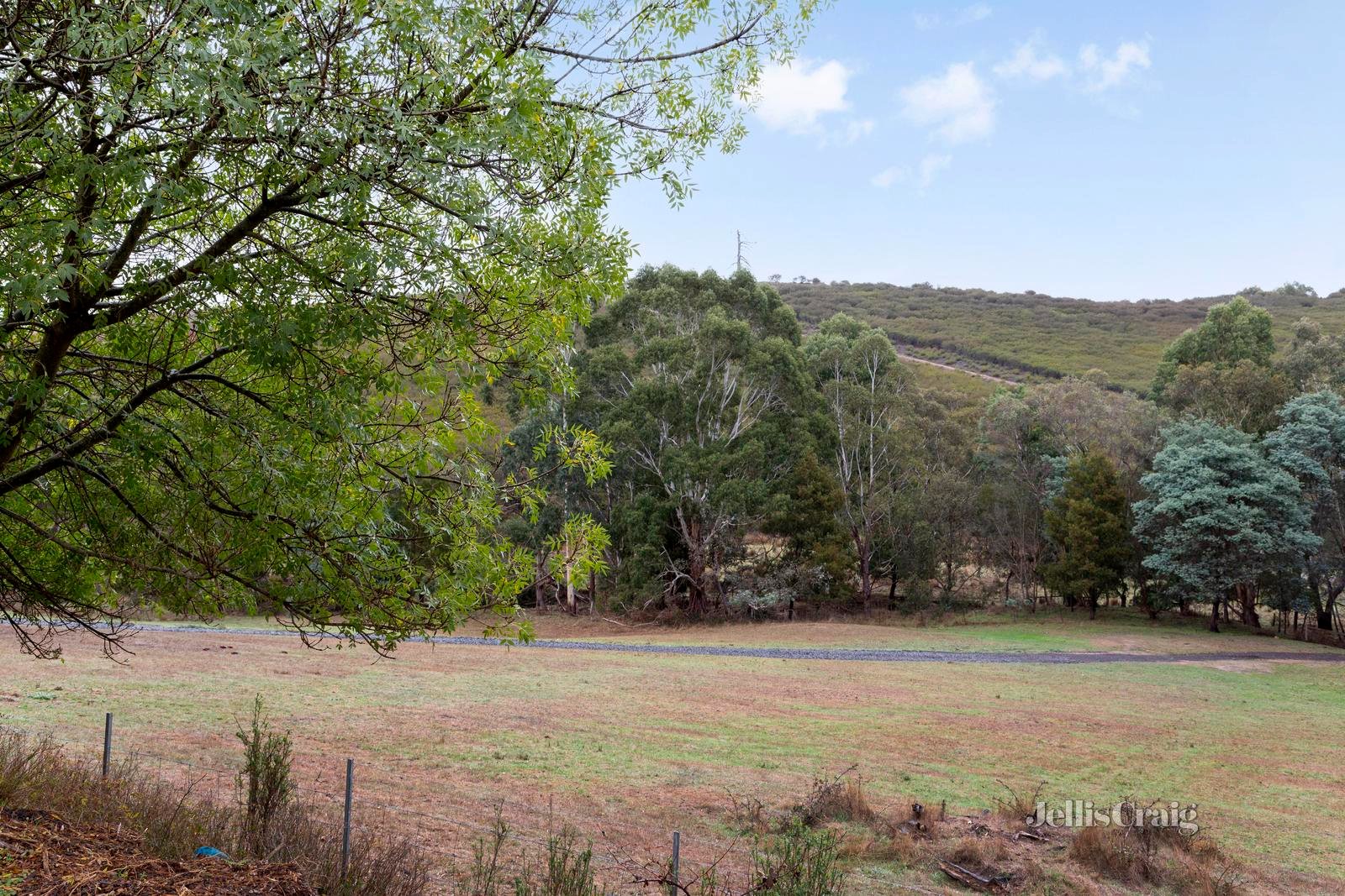 2323 Heidelberg Kinglake Road, St Andrews image 12