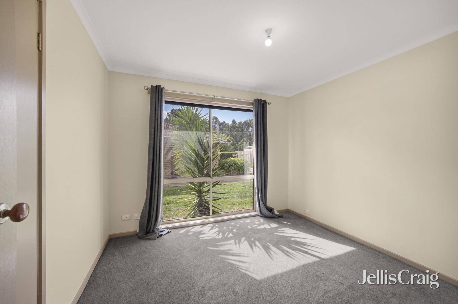 2/324A Humffray Street North, Brown&nbsp;Hill image 5