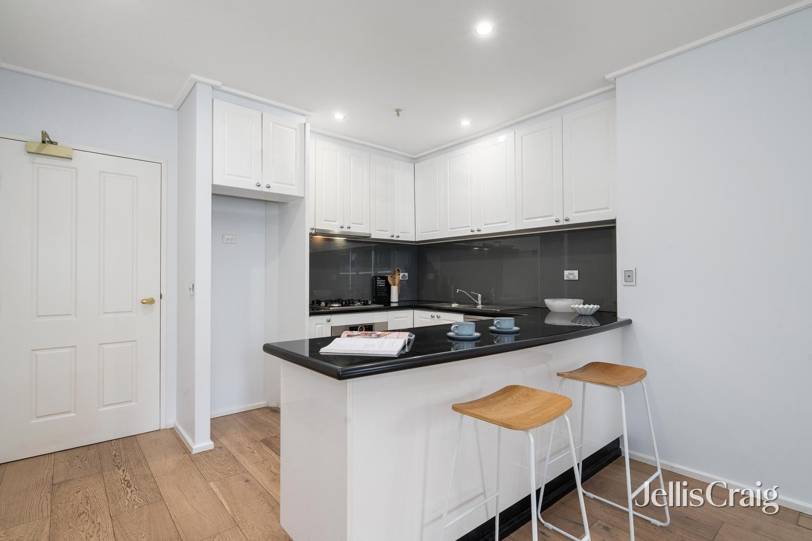 232/538 Little Lonsdale Street, Melbourne image 4