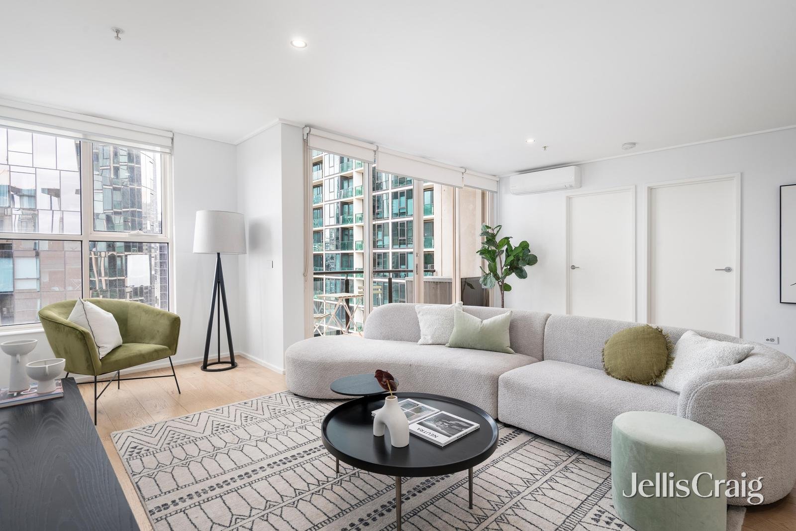 232/538 Little Lonsdale Street, Melbourne image 10
