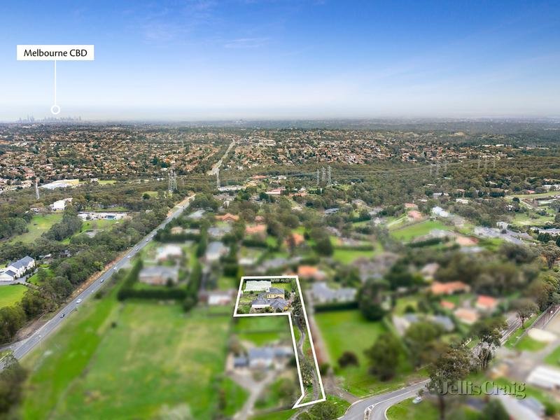 233 & 233A Tindals Road, Warrandyte image 2