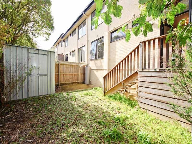 2/33 Albion Road, Box Hill image 6
