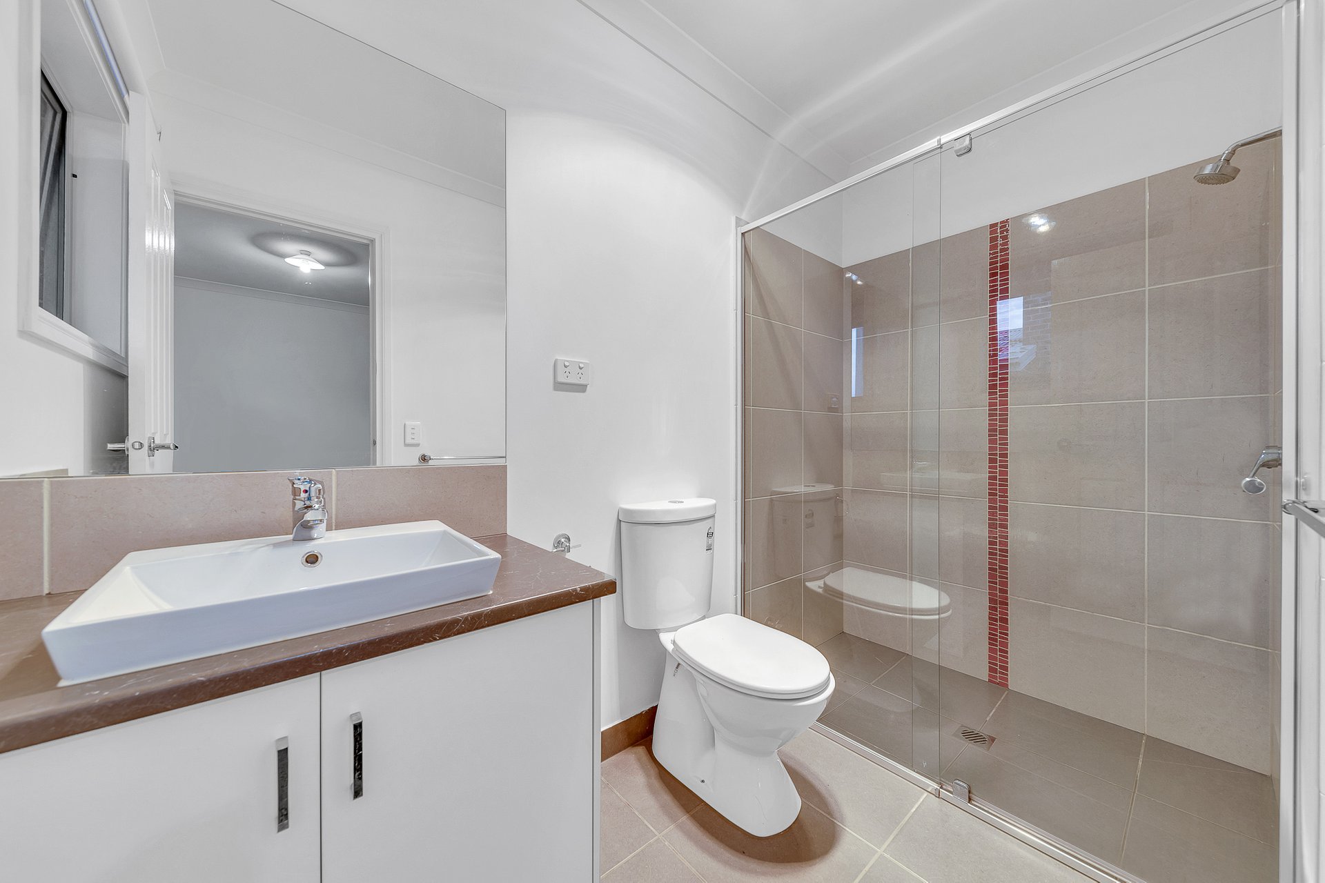 2/33 Camellia Crescent, Norlane image 8