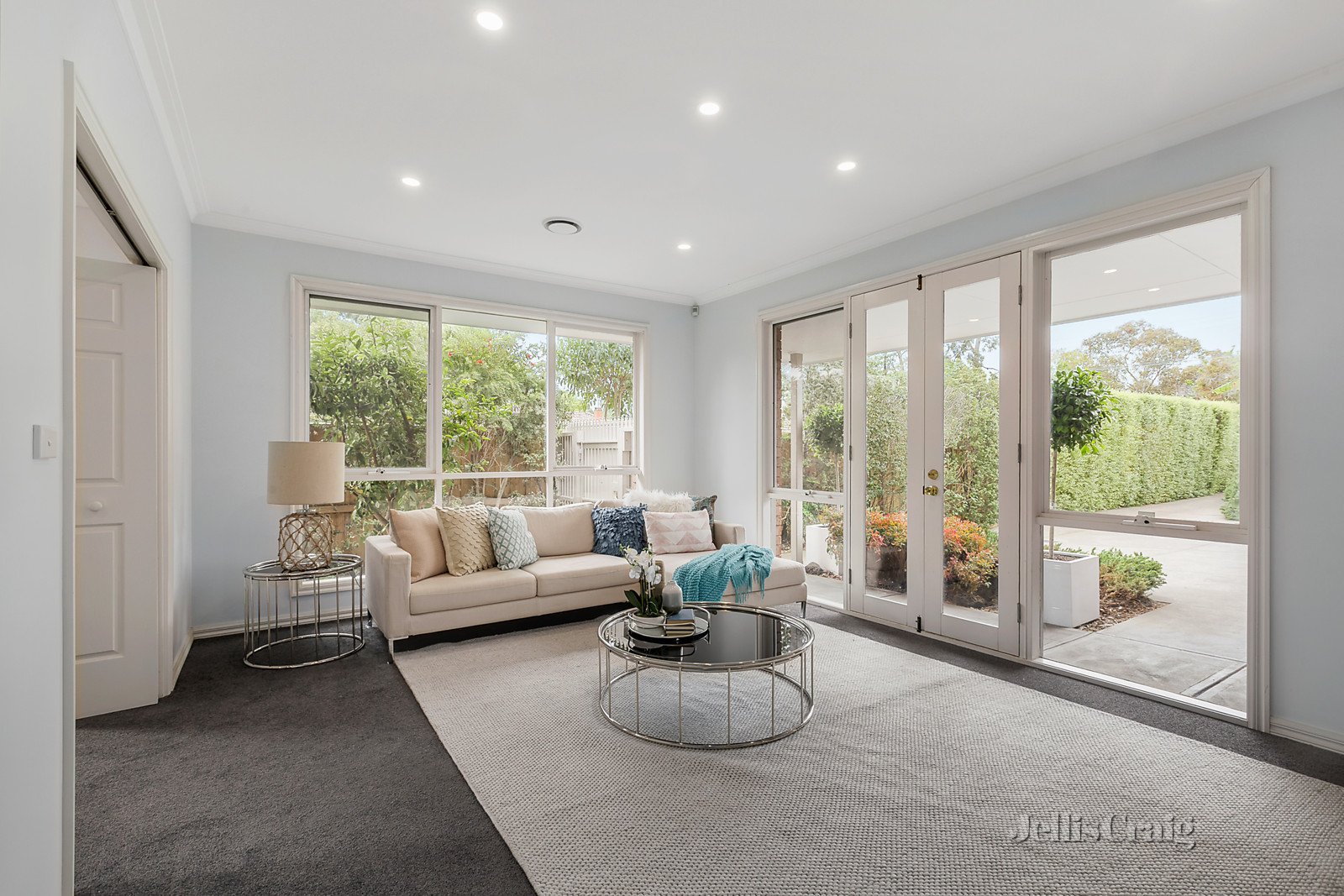 2/33 Irymple Avenue, Kew East image 3