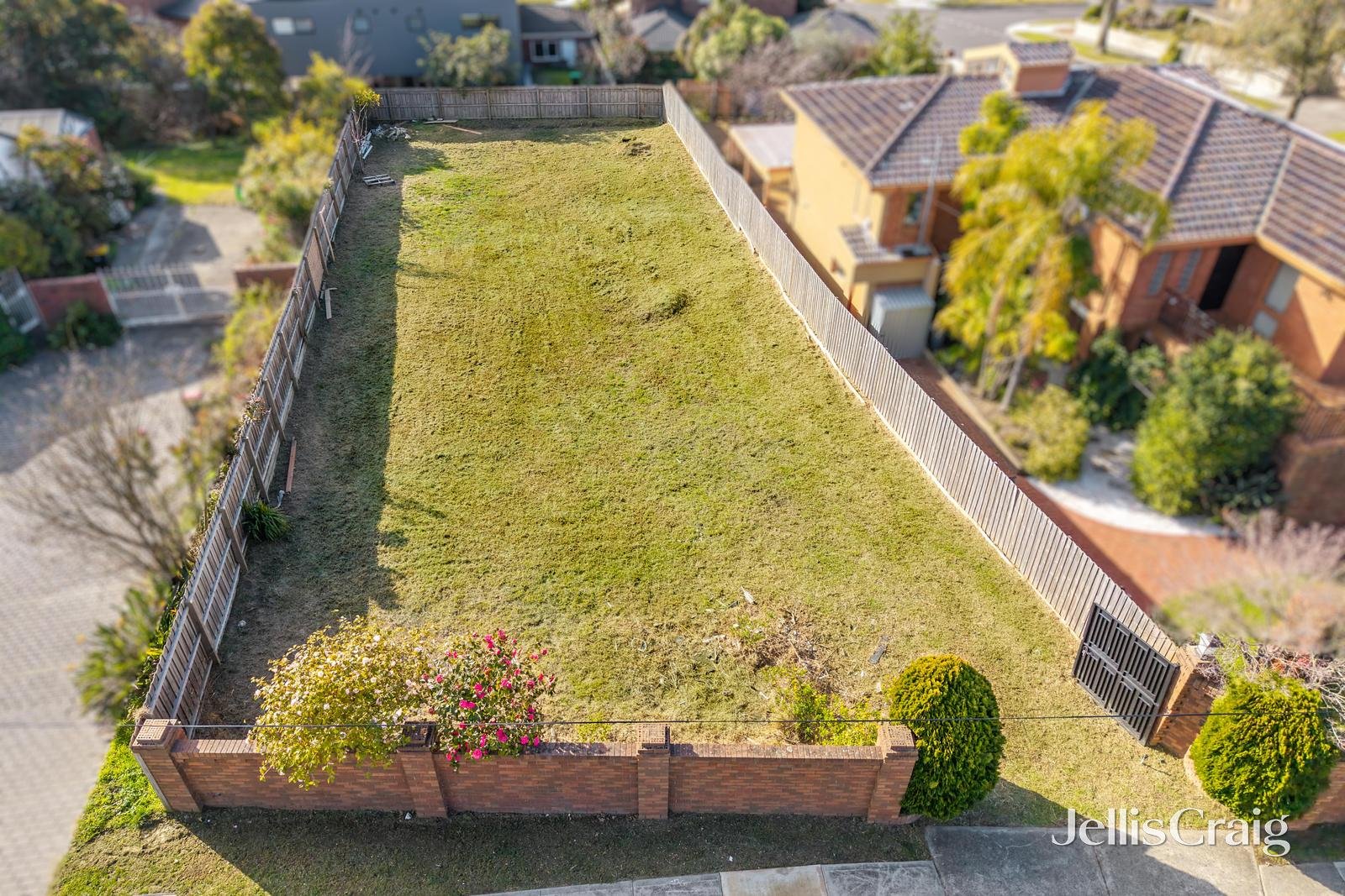 233 Serpells Road, Templestowe image 2