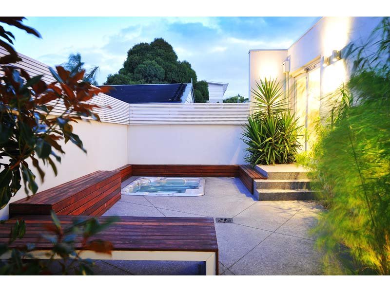 2/33 The Strand, Williamstown image 3