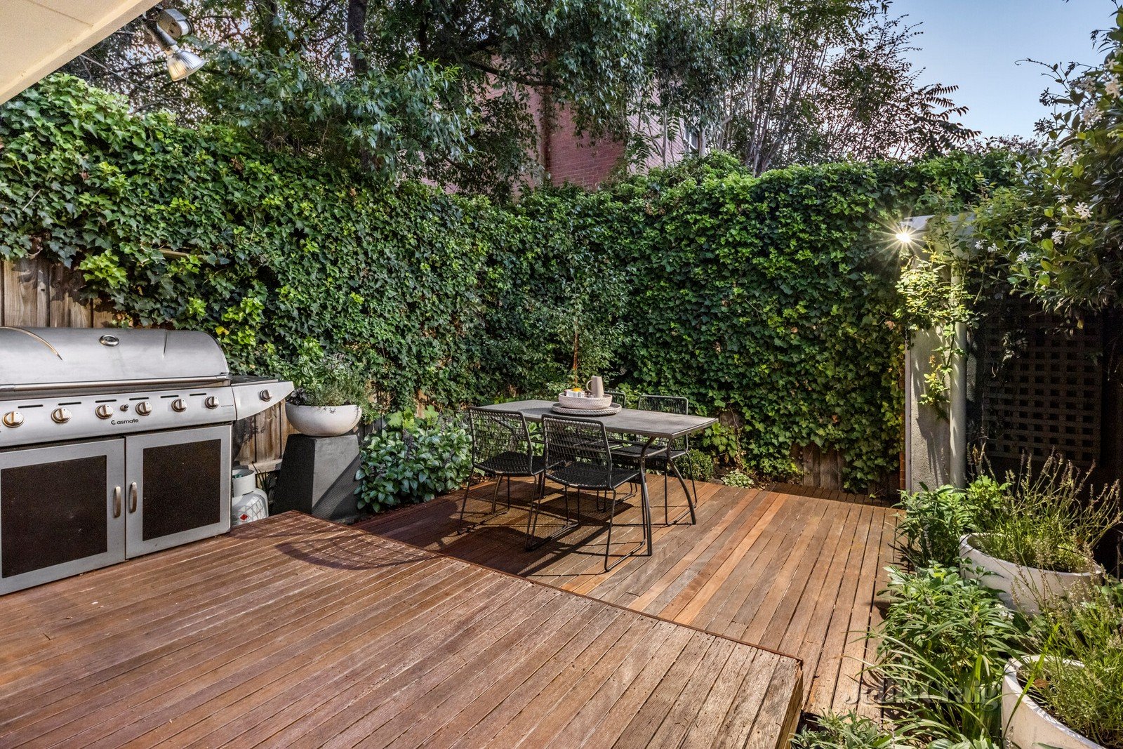 2/33 Tintern Avenue, Toorak image 11