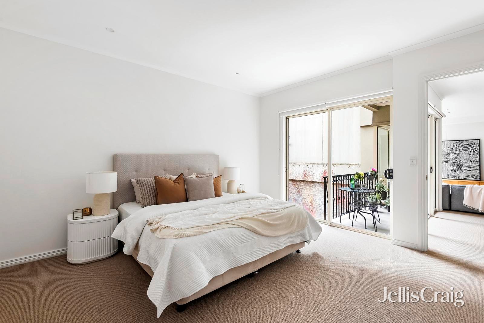 23/30-34 La Trobe Street, Melbourne image 11