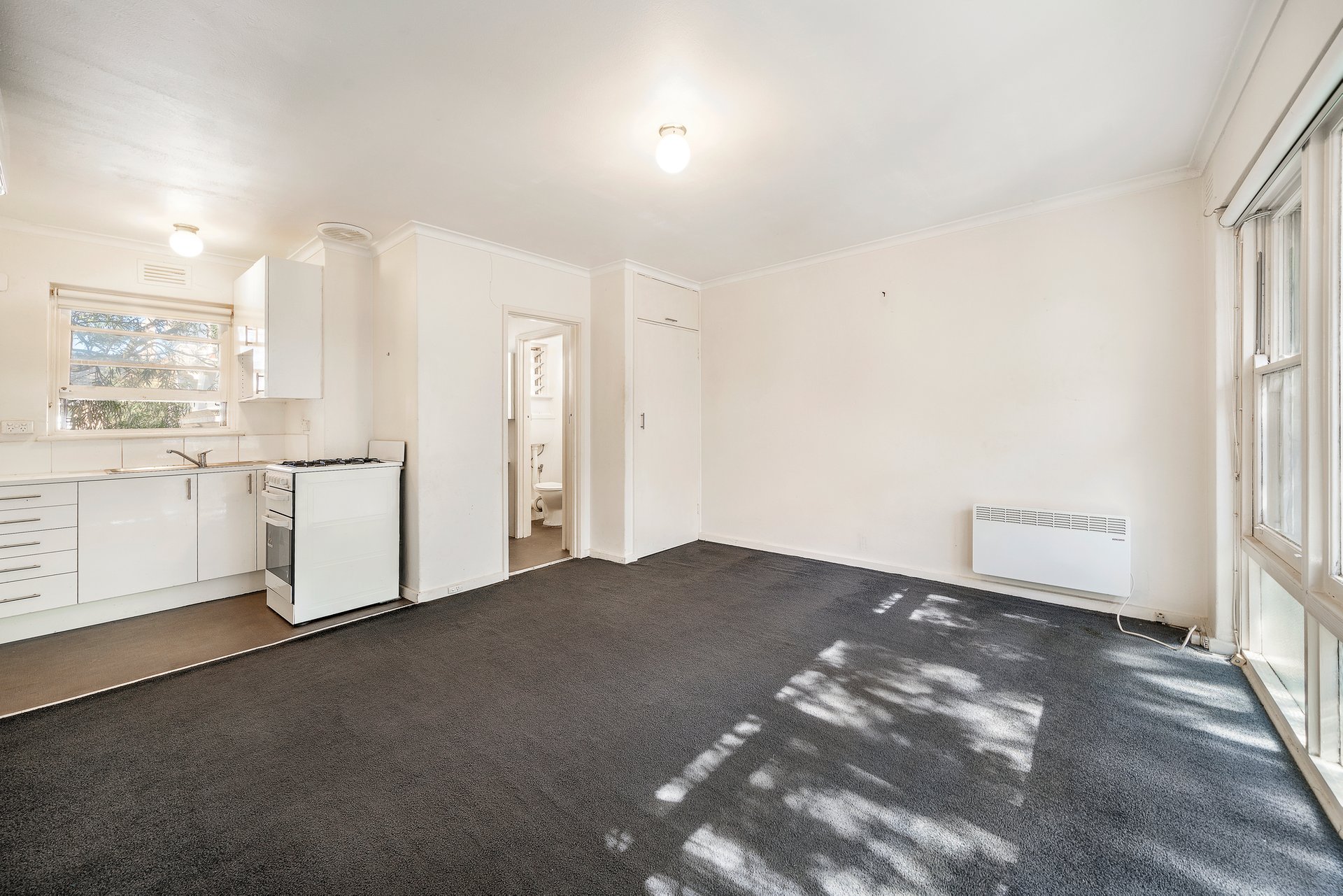 Property Gallery Thumbnail 2