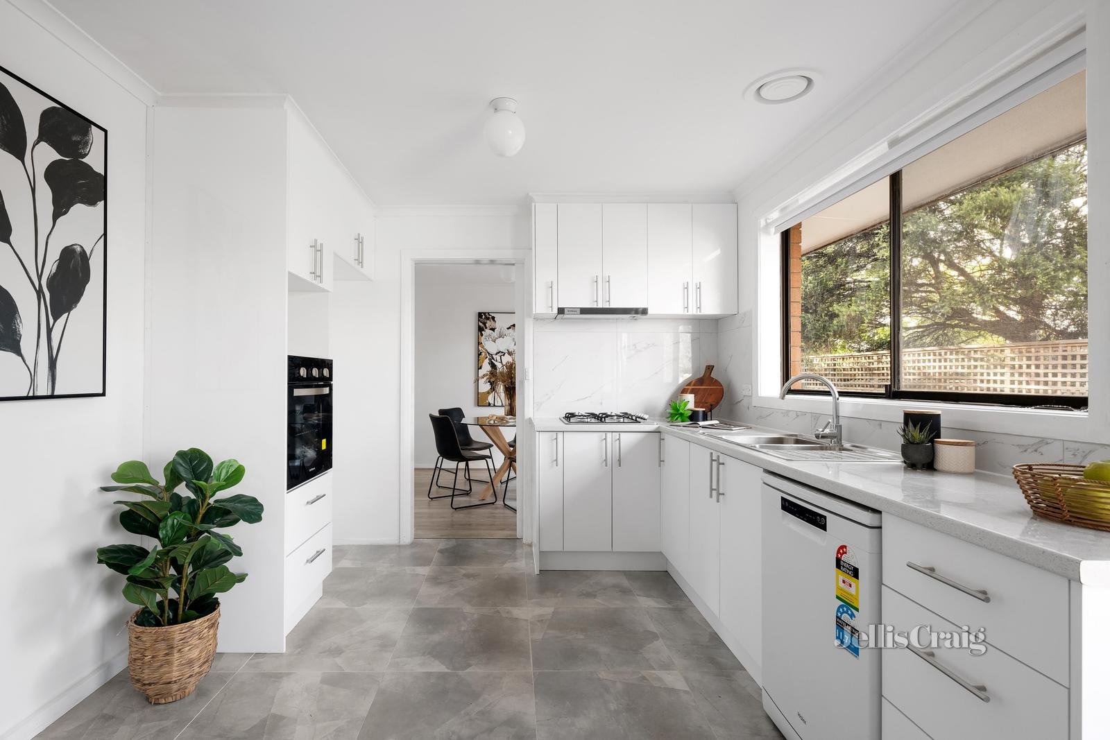 2/34 Altona Street, Heidelberg Heights image 6