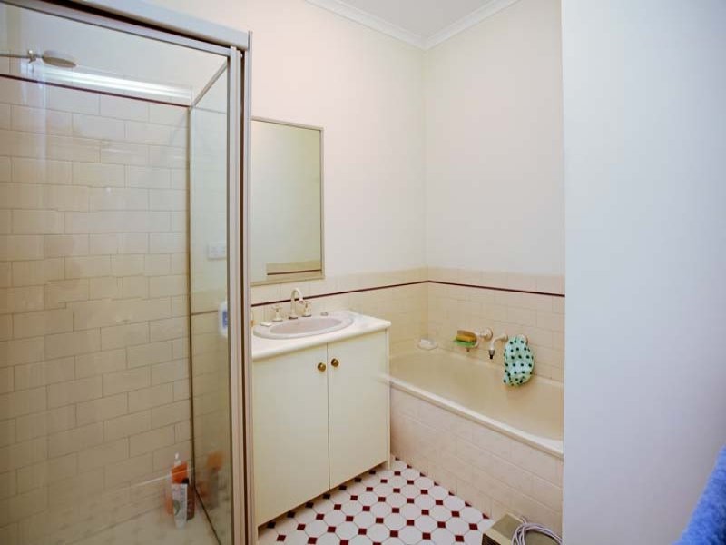 2/34 Clyde Street, Box Hill North image 4