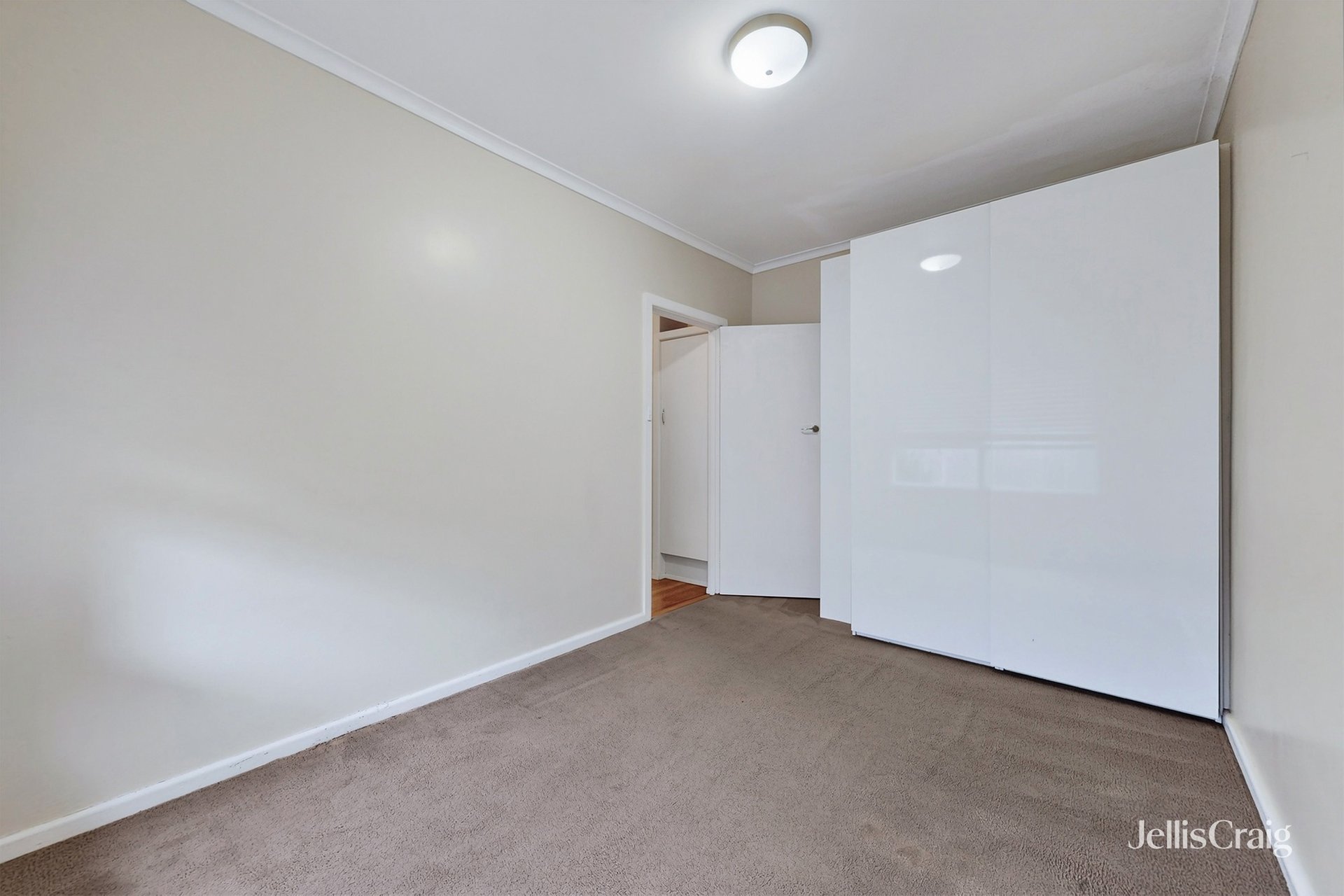 2/34 Durham Road, Surrey Hills image 11