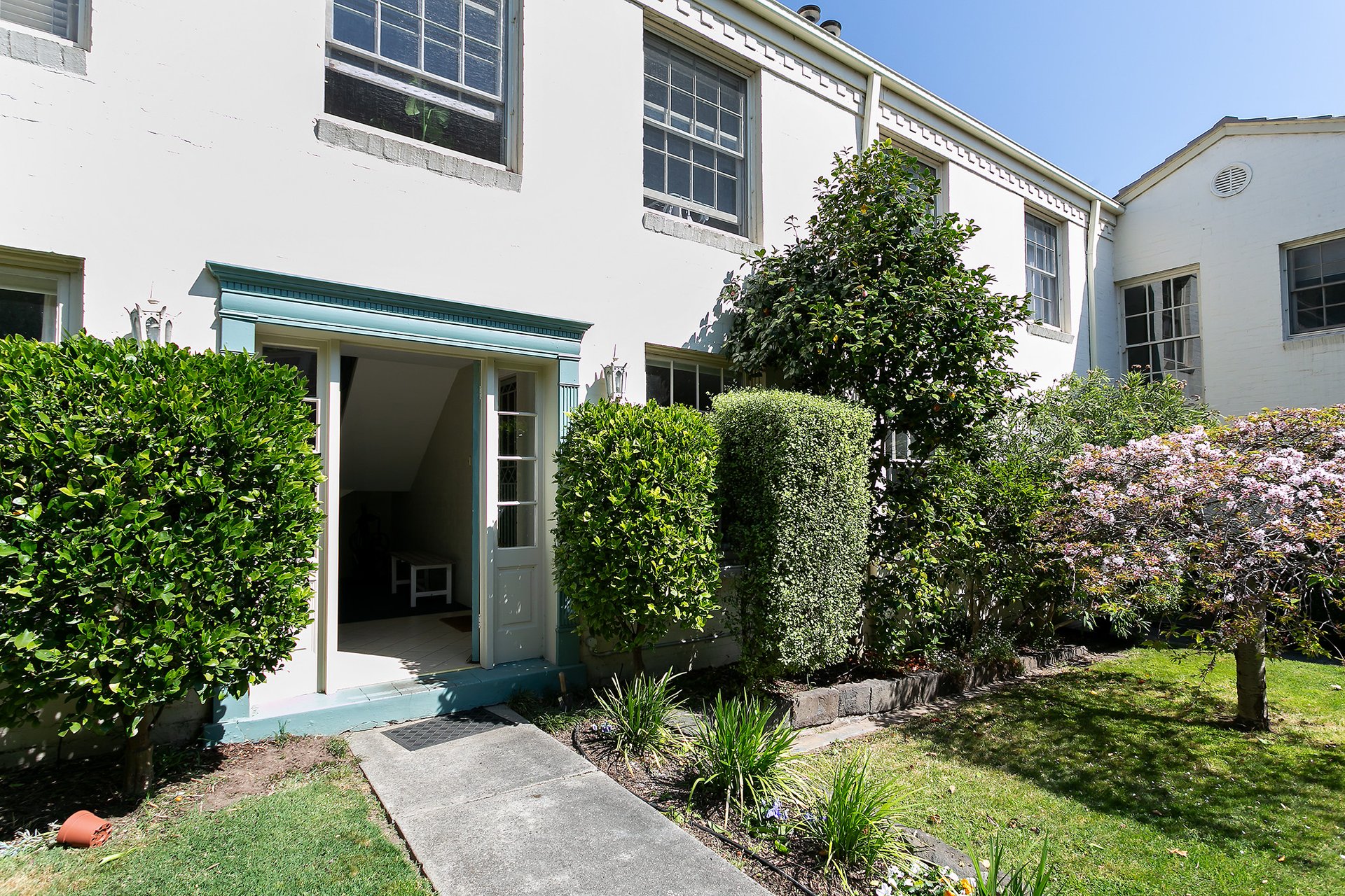 Property Gallery - Main Image