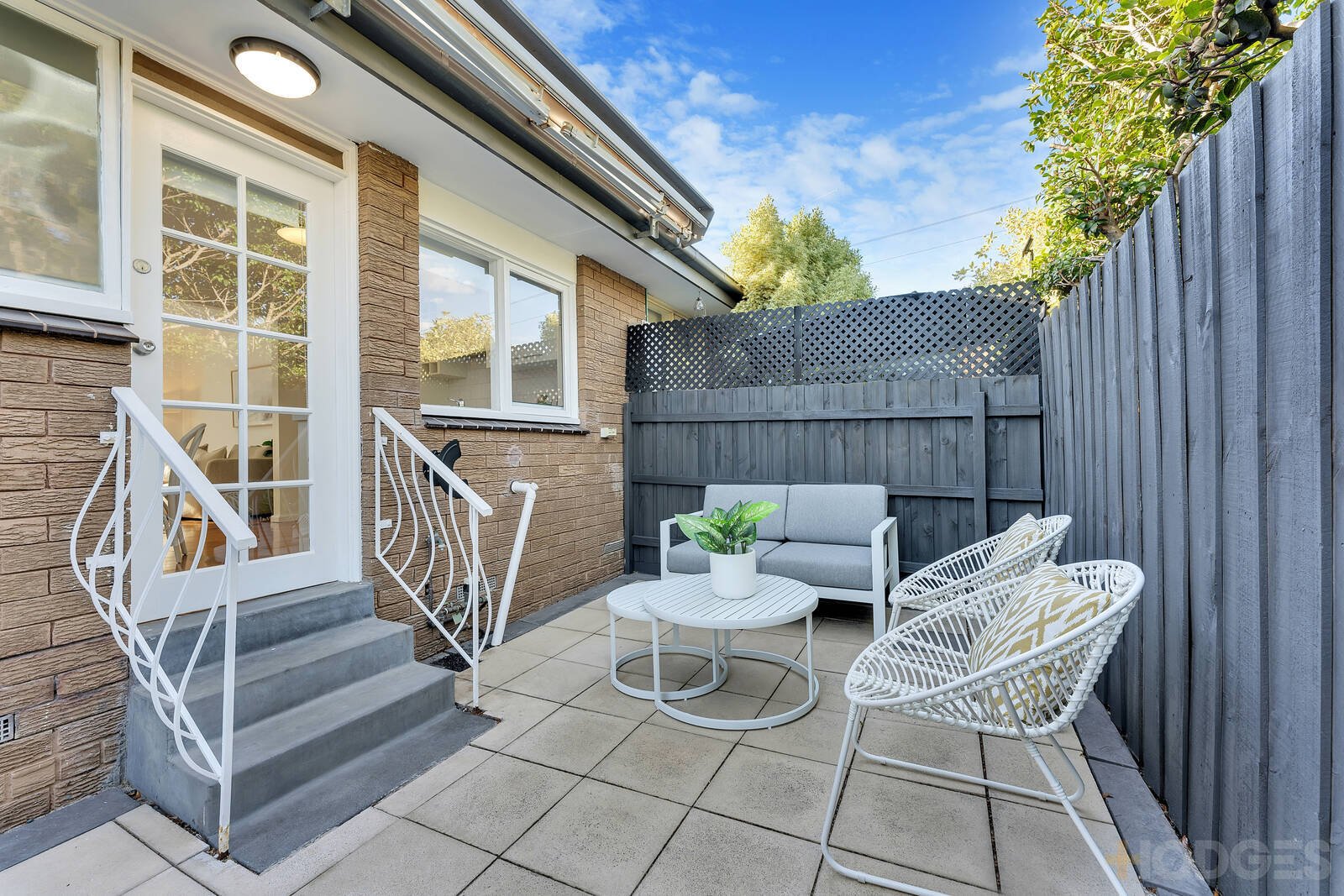 2/34 Flinders Street Mentone