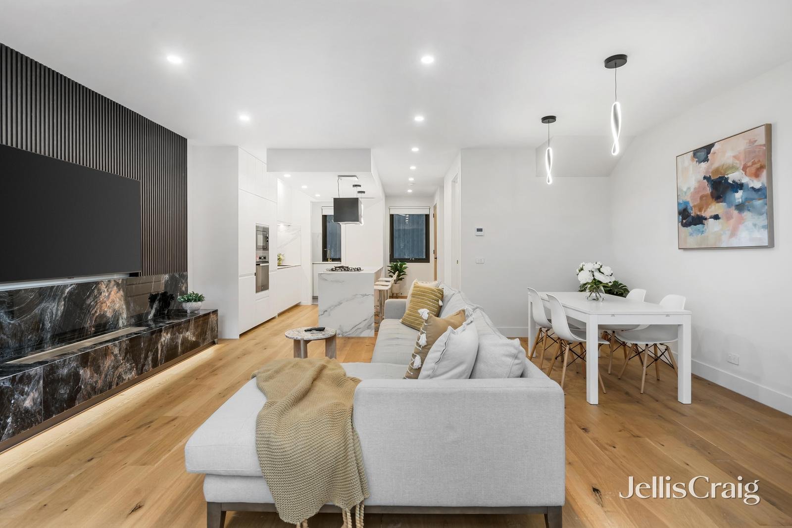 2/34 Glenair Street, Templestowe Lower image 2
