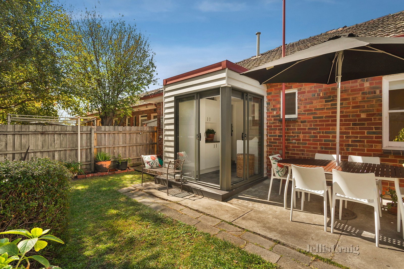 2/34 Park Street, Moonee Ponds image 9