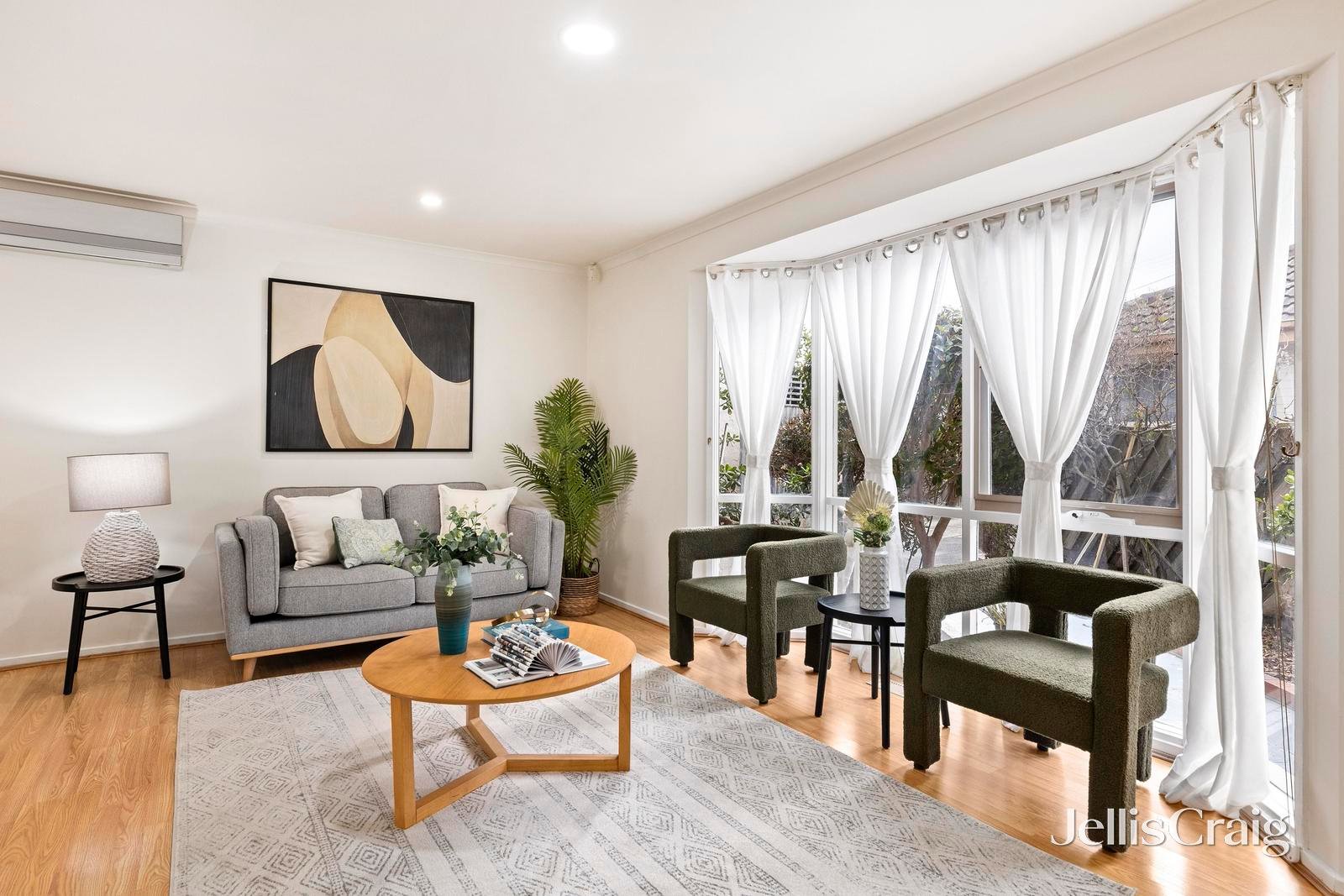 2/34 Rosella Street, Doncaster East image 2