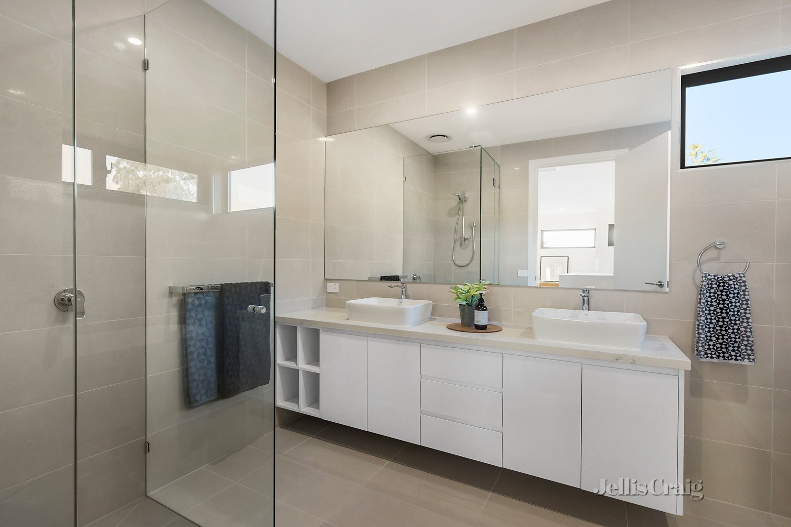 2/34 Wilfred Road, Ivanhoe East image 8
