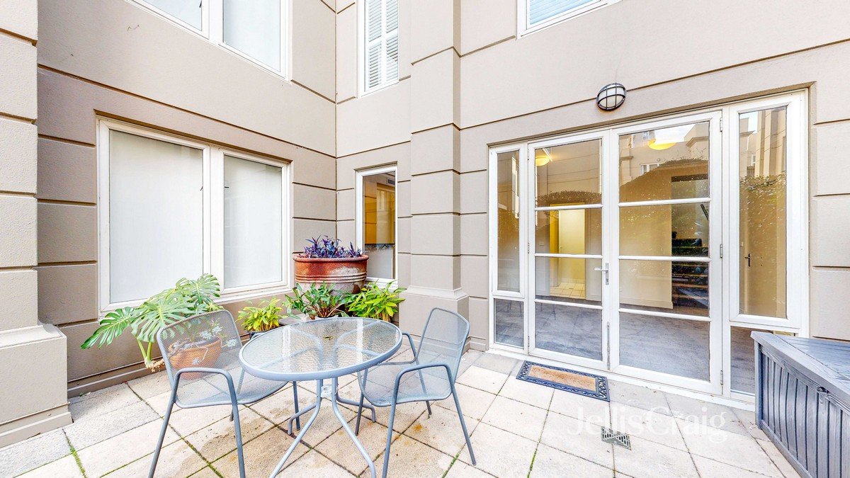 23/400 Victoria Parade, East&nbsp;Melbourne image 15