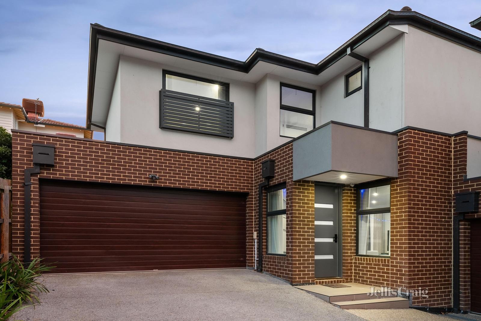 2/341 Elgar Road, Surrey&nbsp;Hills image 1