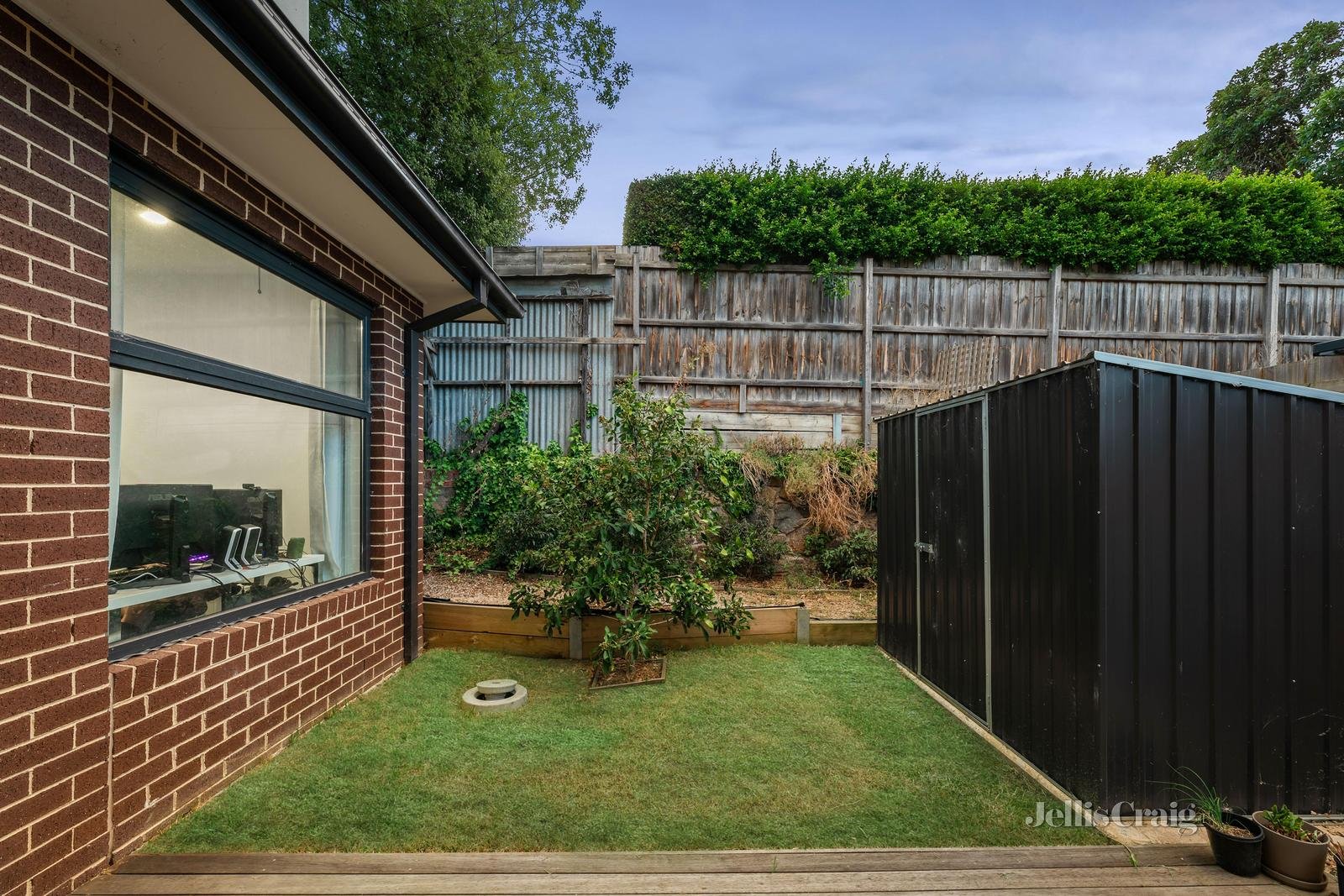 2/341 Elgar Road, Surrey Hills image 12