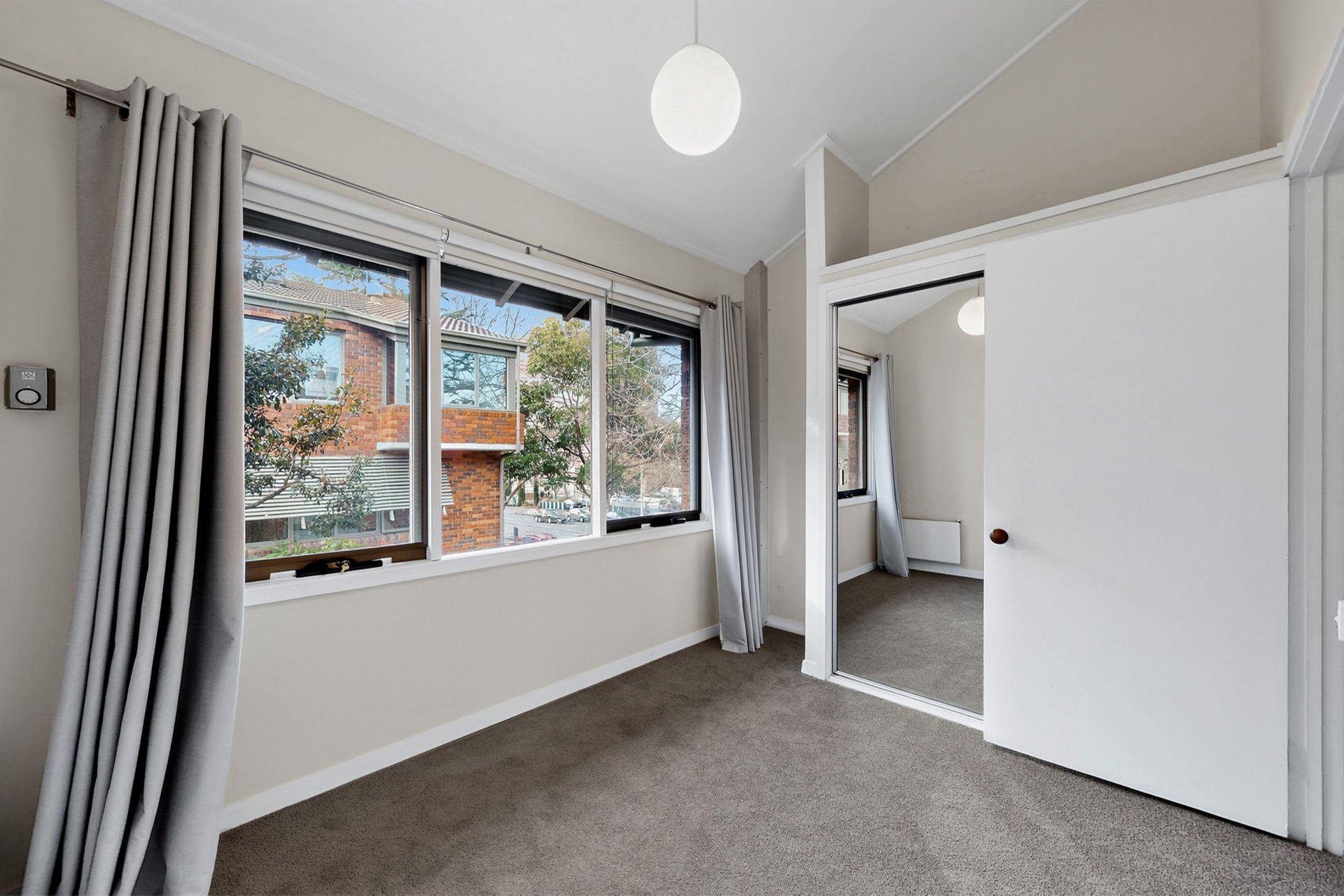 23/411 Lygon Street, Carlton image 11