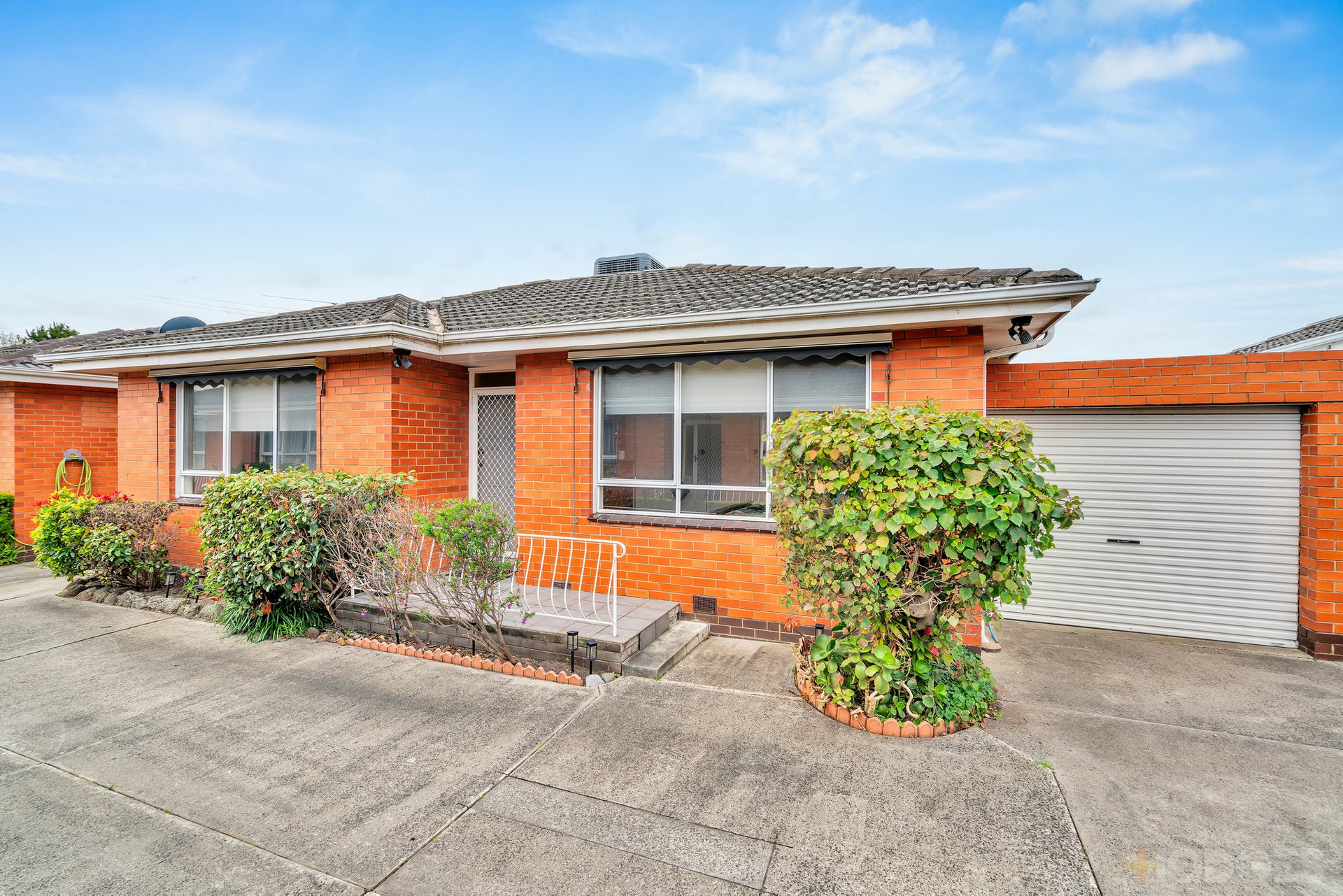 2 / 35-37 Balcombe Road Mentone