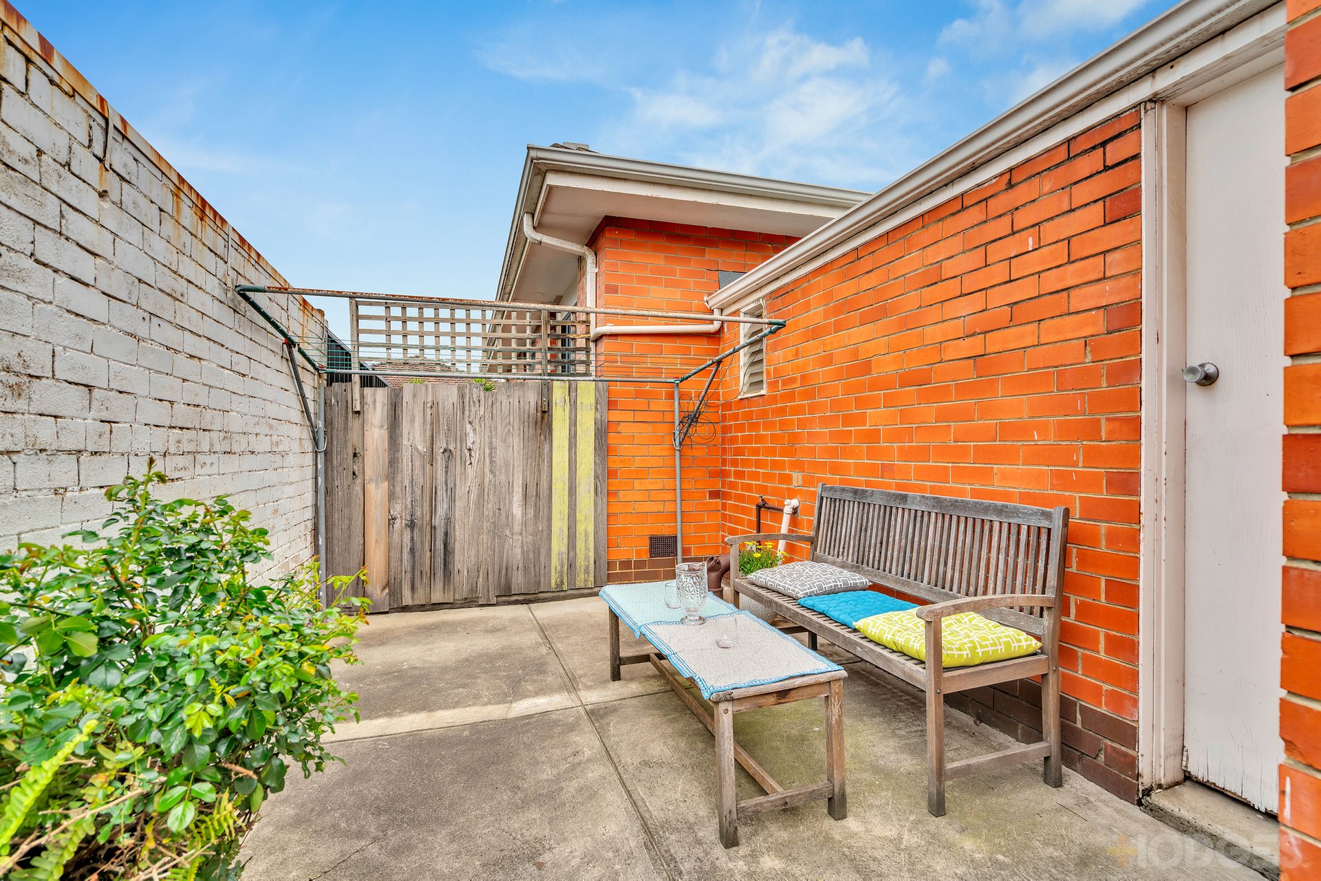 2 / 35-37 Balcombe Road Mentone