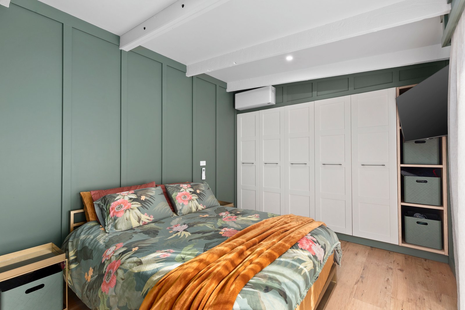 Property Gallery Thumbnail 7