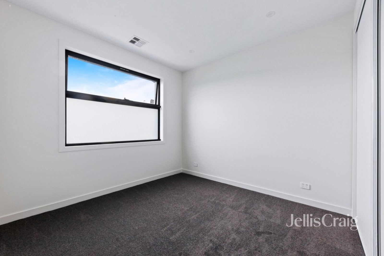 2/35 Alfreda Avenue, Rosanna image 5