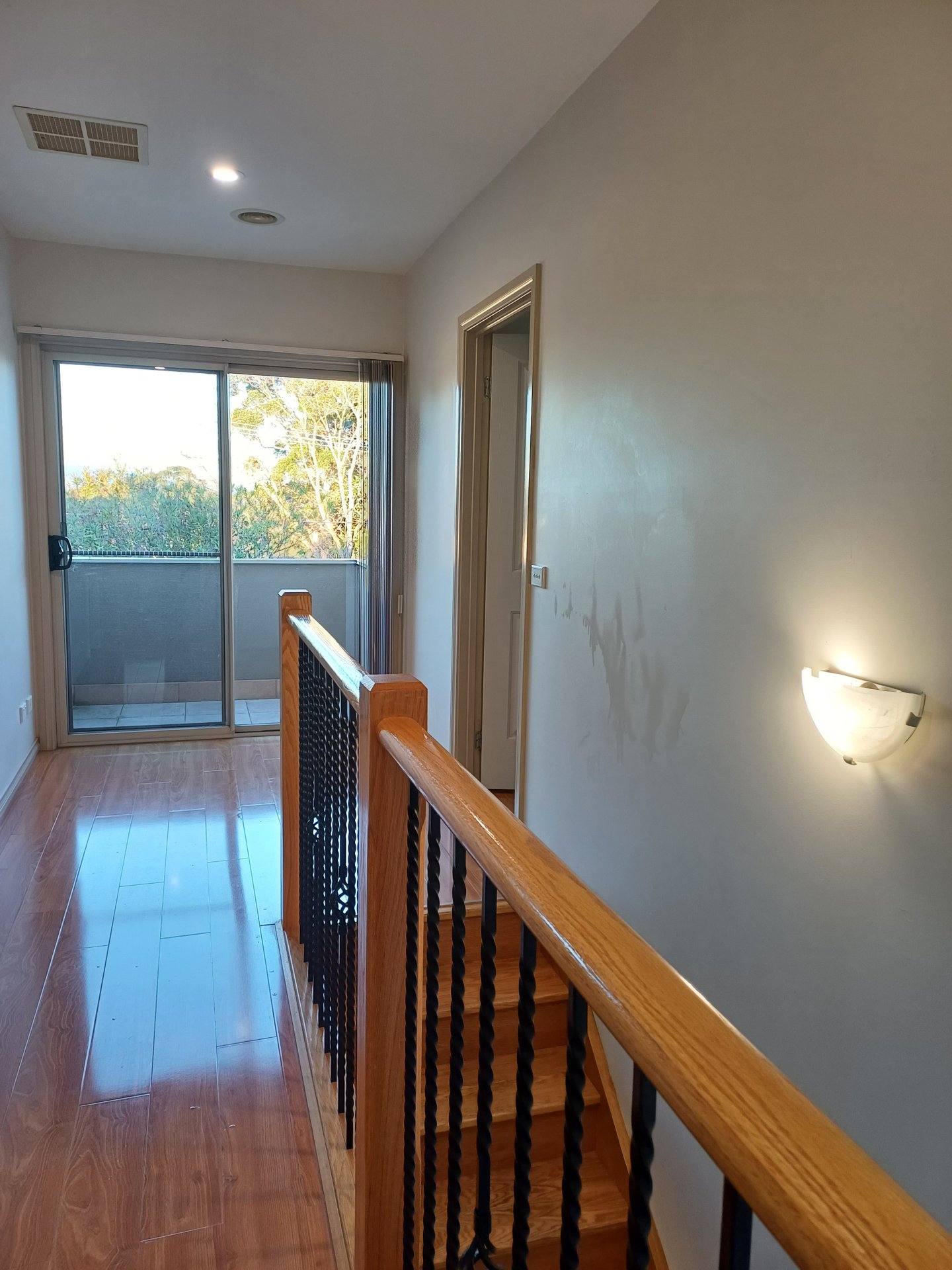 2/35 Angus Drive, Glen Waverley image 9