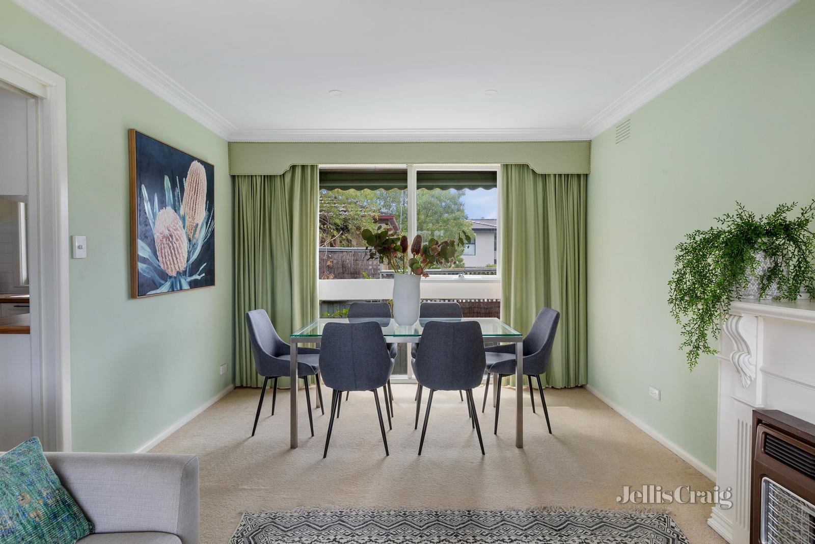 2/35 Boisdale Street, Surrey Hills image 5