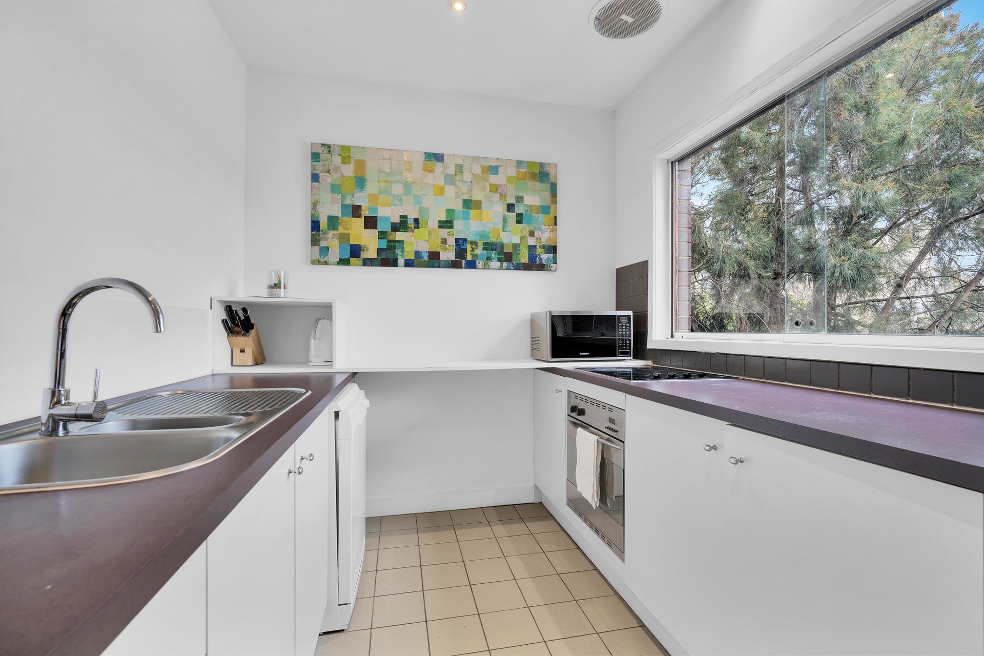 2/35 Cambridge Street, Box&nbsp;Hill image 2