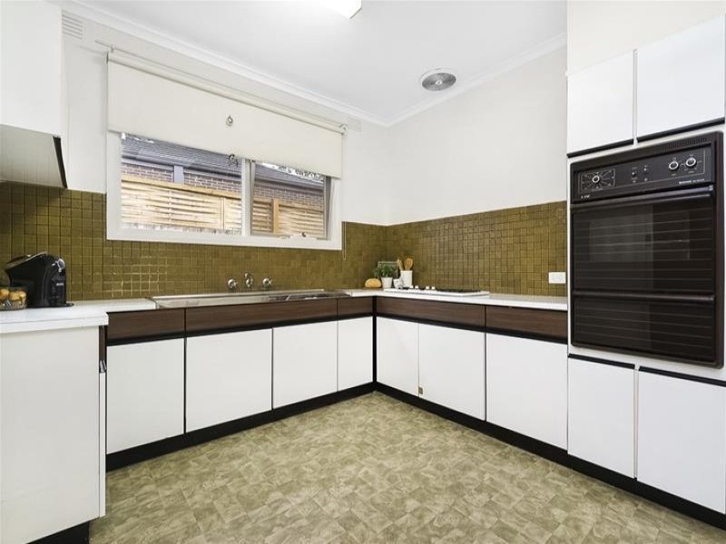 2/35 Carramar Avenue, Camberwell image 3