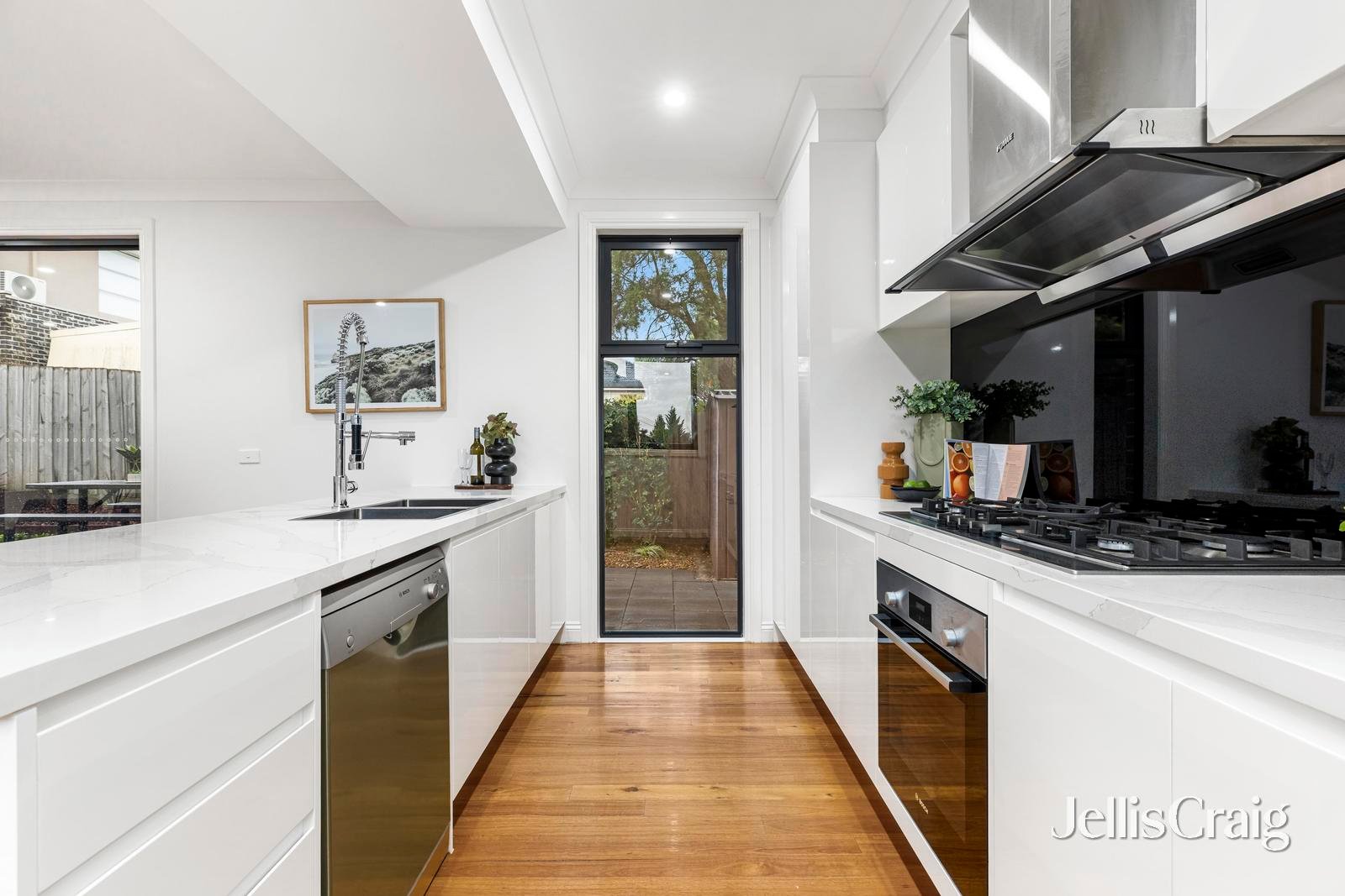 2/35 Cash Grove, Mount&nbsp;Waverley image 3