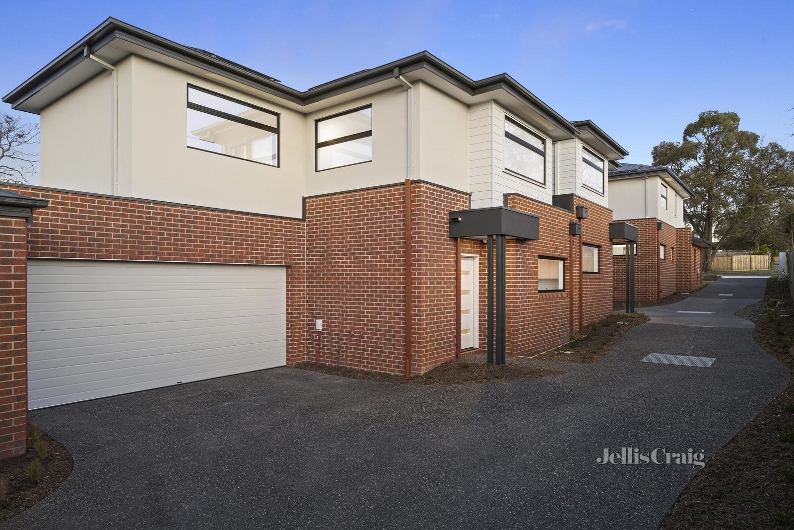 2/35 Eothen Lane, Kilsyth image 1