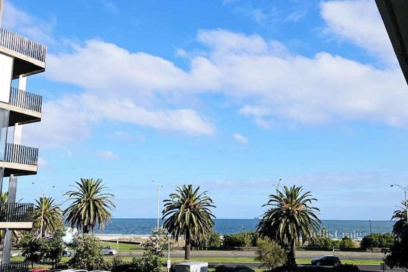 23/5 Esplanade East, Port Melbourne image 2