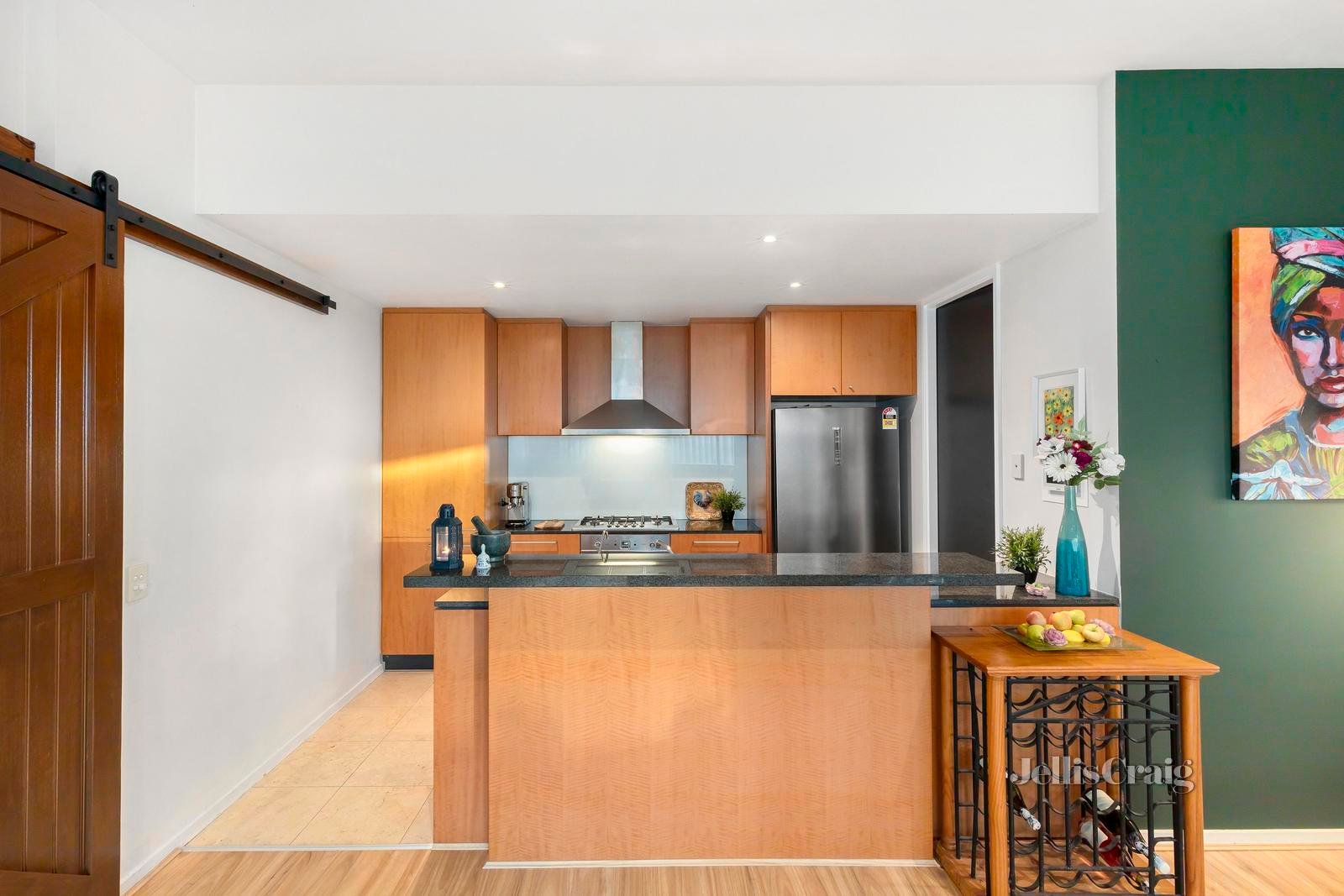 23/5 Esplanade East, Port Melbourne image 5