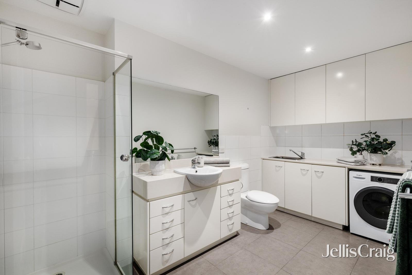 2/352 Albert Road, South&nbsp;Melbourne image 8